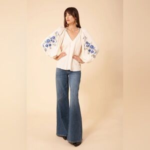 HALE BOB Elsa Embroidered Tunic Blouse in White Blue Floral Embroidery LA